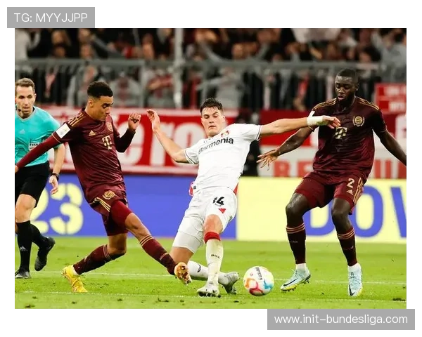 拜仁21场至少进2球，进攻火力延续纪录