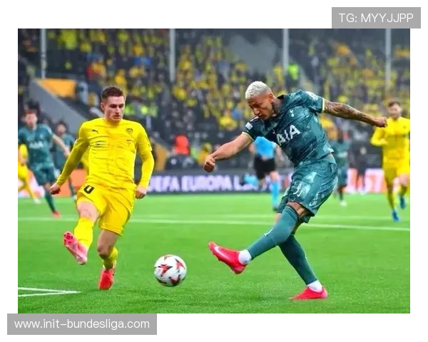 欧战资格争夺白热化：六队竞逐三个欧冠席位